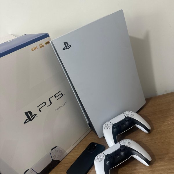 PS 5 + iPhone 15 PRO ou 7k no pix